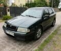 Зелений Шкода Октавія, об'ємом двигуна 2 л та пробігом 400 тис. км за 2450 $, фото 1 на Automoto.ua