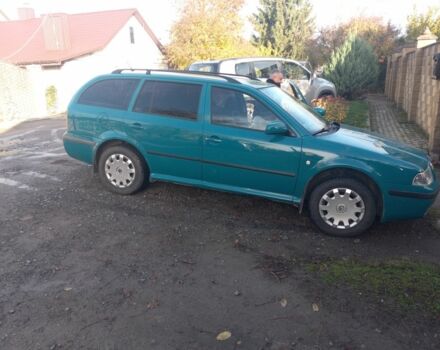 Зеленый Шкода Октавия, объемом двигателя 1.6 л и пробегом 193 тыс. км за 4200 $, фото 4 на Automoto.ua