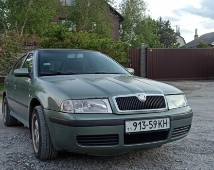 Зелений Шкода Октавія, об'ємом двигуна 2 л та пробігом 500 тис. км за 3500 $, фото 11 на Automoto.ua