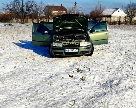 Зелений Шкода Октавія, об'ємом двигуна 2 л та пробігом 330 тис. км за 4000 $, фото 4 на Automoto.ua