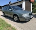 Зелений Шкода Октавія, об'ємом двигуна 1.6 л та пробігом 300 тис. км за 4500 $, фото 1 на Automoto.ua