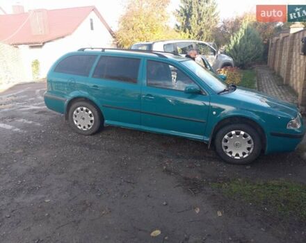 Зелений Шкода Октавія, об'ємом двигуна 0 л та пробігом 195 тис. км за 4000 $, фото 16 на Automoto.ua