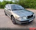 Зеленый Шкода Октавия, объемом двигателя 1.6 л и пробегом 242 тыс. км за 4800 $, фото 1 на Automoto.ua