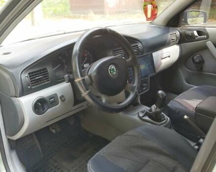 Шкода Октавия 2003 в Полтаве на Automoto.ua Зеленый Шкода Октавия, объемом двигателя 1.6 л и пробегом 192 тыс. км за 5000 $, фото 6 на Automoto.ua