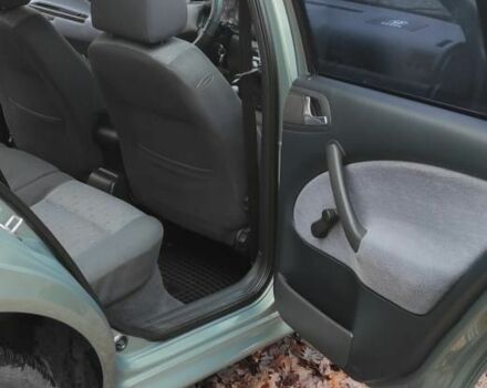 Зеленый Шкода Октавия, объемом двигателя 1.6 л и пробегом 292 тыс. км за 4200 $, фото 13 на Automoto.ua