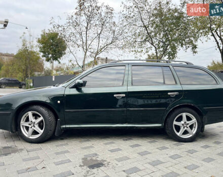 Зеленый Шкода Октавия, объемом двигателя 1.6 л и пробегом 331 тыс. км за 3650 $, фото 3 на Automoto.ua
