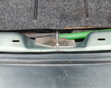 Зеленый Шкода Октавия, объемом двигателя 1.8 л и пробегом 286 тыс. км за 4800 $, фото 13 на Automoto.ua