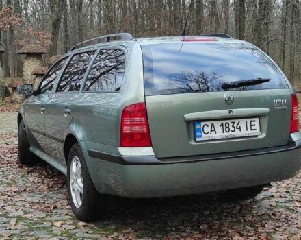 Зеленый Шкода Октавия, объемом двигателя 1.6 л и пробегом 292 тыс. км за 4200 $, фото 2 на Automoto.ua