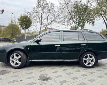 Шкода Октавия 2003 в Шепетовке на Automoto.ua Зеленый Шкода Октавия, объемом двигателя 1.6 л и пробегом 331 тыс. км за 3999 $, фото 3 на Automoto.ua