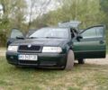 Зеленый Шкода Октавия, объемом двигателя 1.6 л и пробегом 400 тыс. км за 3850 $, фото 1 на Automoto.ua