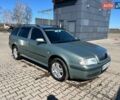 Зеленый Шкода Октавия, объемом двигателя 1.6 л и пробегом 310 тыс. км за 4700 $, фото 1 на Automoto.ua