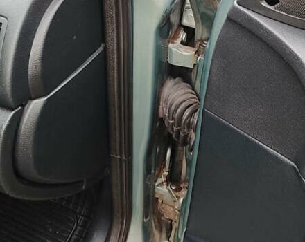 Зеленый Шкода Октавия, объемом двигателя 1.8 л и пробегом 286 тыс. км за 4800 $, фото 8 на Automoto.ua