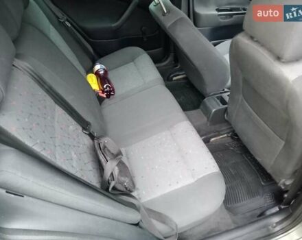 Шкода Октавия 2004 в Тернополе на Automoto.ua Зеленый Шкода Октавия, объемом двигателя 1.6 л и пробегом 232 тыс. км за 4599 $, фото 30 на Automoto.ua