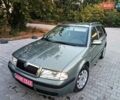 Зеленый Шкода Октавия, объемом двигателя 1.6 л и пробегом 231 тыс. км за 4899 $, фото 1 на Automoto.ua