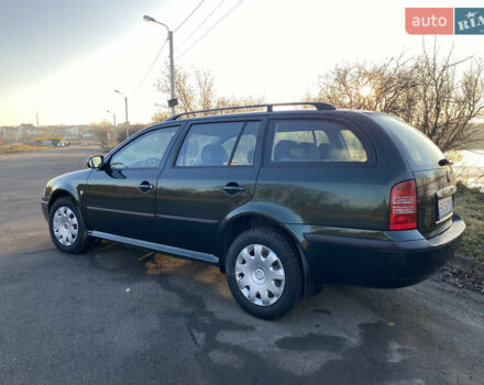 Зелений Шкода Октавія, об'ємом двигуна 1.6 л та пробігом 260 тис. км за 4799 $, фото 3 на Automoto.ua