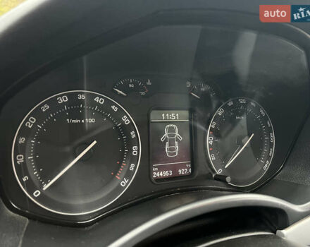 Зелений Шкода Октавія, об'ємом двигуна 1.6 л та пробігом 245 тис. км за 4999 $, фото 26 на Automoto.ua