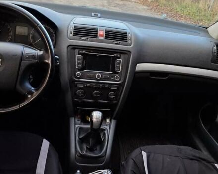 Зеленый Шкода Октавия, объемом двигателя 2 л и пробегом 249 тыс. км за 5999 $, фото 17 на Automoto.ua