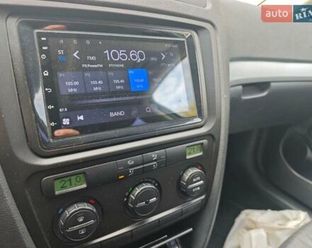 Зелений Шкода Октавія, об'ємом двигуна 1.6 л та пробігом 226 тис. км за 5200 $, фото 21 на Automoto.ua