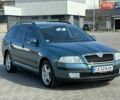 Зеленый Шкода Октавия, объемом двигателя 1.6 л и пробегом 235 тыс. км за 5700 $, фото 1 на Automoto.ua
