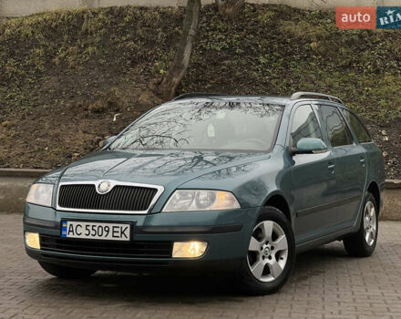 Зелений Шкода Октавія, об'ємом двигуна 1.6 л та пробігом 245 тис. км за 4999 $, фото 1 на Automoto.ua