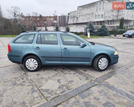 Зелений Шкода Октавія, об'ємом двигуна 1.6 л та пробігом 252 тис. км за 6550 $, фото 7 на Automoto.ua