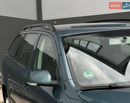 Зеленый Шкода Октавия, объемом двигателя 1.6 л и пробегом 245 тыс. км за 5200 $, фото 7 на Automoto.ua