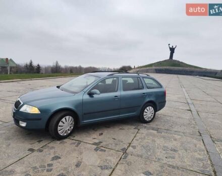 Зелений Шкода Октавія, об'ємом двигуна 1.6 л та пробігом 252 тис. км за 6550 $, фото 2 на Automoto.ua
