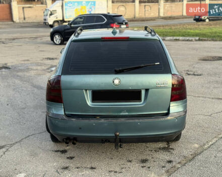 Зелений Шкода Октавія, об'ємом двигуна 2 л та пробігом 250 тис. км за 4499 $, фото 5 на Automoto.ua