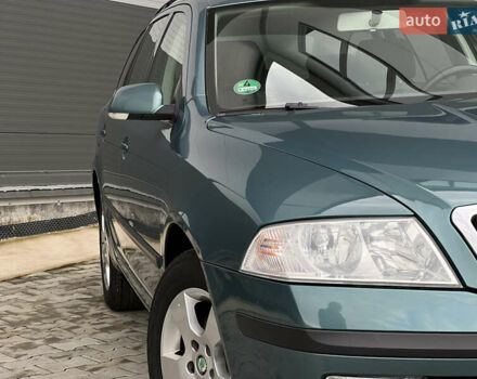 Зеленый Шкода Октавия, объемом двигателя 1.6 л и пробегом 245 тыс. км за 5200 $, фото 9 на Automoto.ua