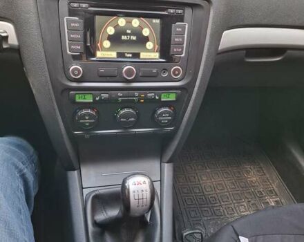 Зеленый Шкода Октавия, объемом двигателя 2 л и пробегом 249 тыс. км за 5999 $, фото 24 на Automoto.ua