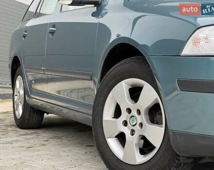 Зеленый Шкода Октавия, объемом двигателя 1.6 л и пробегом 245 тыс. км за 5200 $, фото 6 на Automoto.ua