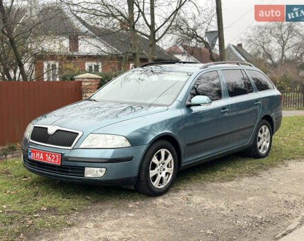 Зеленый Шкода Октавия, объемом двигателя 1.6 л и пробегом 218 тыс. км за 6200 $, фото 3 на Automoto.ua