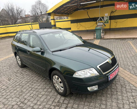 Зелений Шкода Октавія, об'ємом двигуна 1.6 л та пробігом 215 тис. км за 5500 $, фото 4 на Automoto.ua