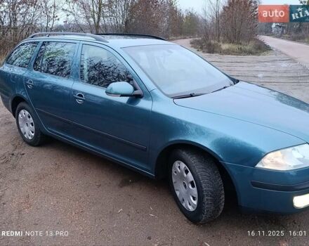 Зеленый Шкода Октавия, объемом двигателя 1.6 л и пробегом 203 тыс. км за 6000 $, фото 4 на Automoto.ua