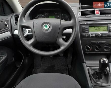 Зеленый Шкода Октавия, объемом двигателя 1.6 л и пробегом 218 тыс. км за 5450 $, фото 24 на Automoto.ua