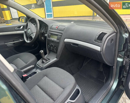 Зелений Шкода Октавія, об'ємом двигуна 1.6 л та пробігом 215 тис. км за 5500 $, фото 13 на Automoto.ua