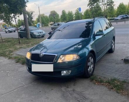 Зелений Шкода Октавія, об'ємом двигуна 2 л та пробігом 290 тис. км за 3500 $, фото 2 на Automoto.ua