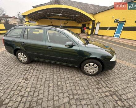 Зелений Шкода Октавія, об'ємом двигуна 1.6 л та пробігом 215 тис. км за 5500 $, фото 5 на Automoto.ua