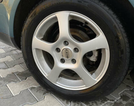 Шкода Октавія 2006 у Володимир-Волинський на Automoto.ua Зелений Шкода Октавія, об'ємом двигуна 1.6 л та пробігом 263 тис. км за 5450 $, фото 9 на Automoto.ua