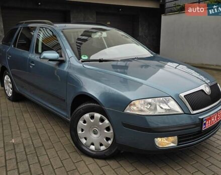 Зеленый Шкода Октавия, объемом двигателя 1.6 л и пробегом 218 тыс. км за 5450 $, фото 12 на Automoto.ua