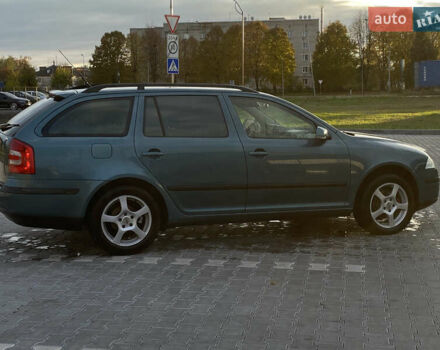Шкода Октавія 2006 у Володимир-Волинський на Automoto.ua Зелений Шкода Октавія, об'ємом двигуна 1.6 л та пробігом 263 тис. км за 5450 $, фото 4 на Automoto.ua