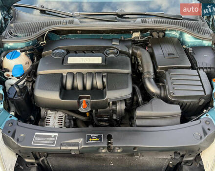 Зеленый Шкода Октавия, объемом двигателя 1.6 л и пробегом 167 тыс. км за 7999 $, фото 147 на Automoto.ua