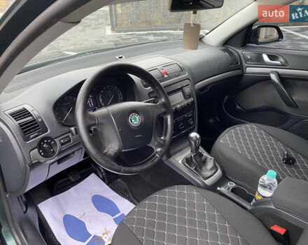 Зелений Шкода Октавія, об'ємом двигуна 1.9 л та пробігом 363 тис. км за 4950 $, фото 11 на Automoto.ua