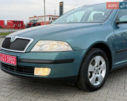 Зеленый Шкода Октавия, объемом двигателя 1.6 л и пробегом 167 тыс. км за 7999 $, фото 42 на Automoto.ua