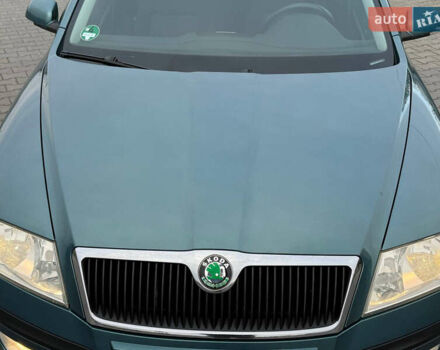 Зеленый Шкода Октавия, объемом двигателя 1.6 л и пробегом 167 тыс. км за 7999 $, фото 44 на Automoto.ua