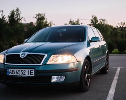 Зелений Шкода Октавія, об'ємом двигуна 2 л та пробігом 280 тис. км за 7650 $, фото 2 на Automoto.ua