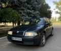 Зеленый Шкода Октавия, объемом двигателя 1.6 л и пробегом 223 тыс. км за 5500 $, фото 1 на Automoto.ua