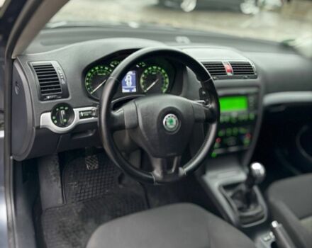 Зелений Шкода Октавія, об'ємом двигуна 1.8 л та пробігом 250 тис. км за 6900 $, фото 8 на Automoto.ua