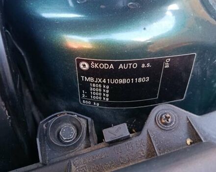 Зелений Шкода Октавія, об'ємом двигуна 1.6 л та пробігом 172 тис. км за 5600 $, фото 2 на Automoto.ua