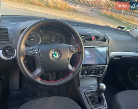 Зеленый Шкода Октавия, объемом двигателя 1.6 л и пробегом 188 тыс. км за 6899 $, фото 6 на Automoto.ua